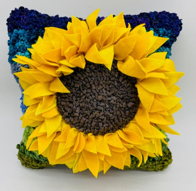 Proddy Hooked Sunflower by Sharpin Designs
