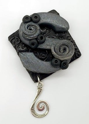 Portuguese Knitting Pin by Sharpin Designs