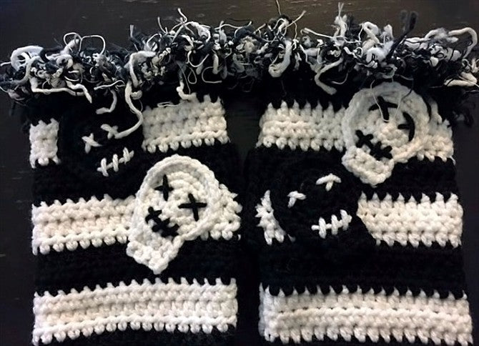 Stripes Fingerless Mitts Crochet Pattern by Sharpin Designs