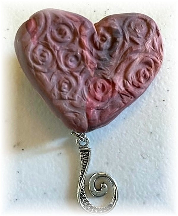 Portuguese Knitting Pin- Magnetic - Made for Portuguese Knitting - Pink Heart